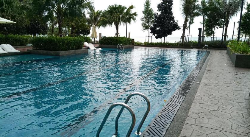 Timur Bay Seafront Resident By Seroja Suits Apartment Kuantan