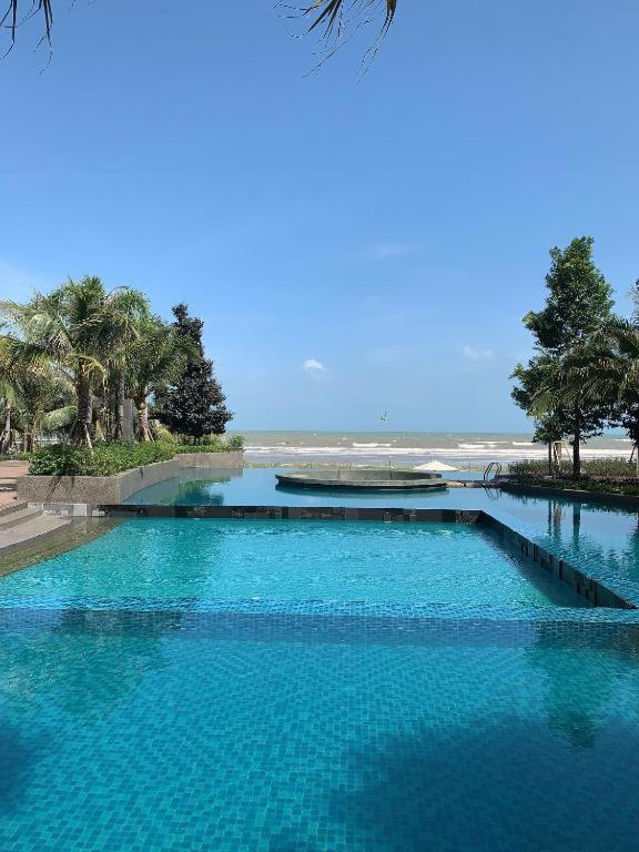 Timur Bay Seafront Resident By Seroja Suits